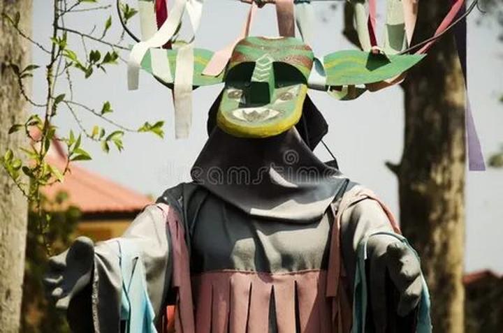 Từ